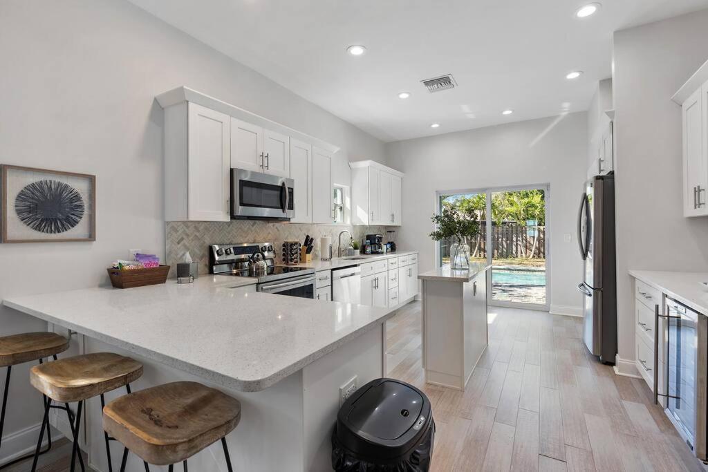 Florida Getaway With Backyard Pool Oasis Villa Sarasota Kültér fotó